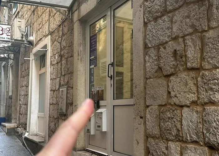 Blago Star Center Split